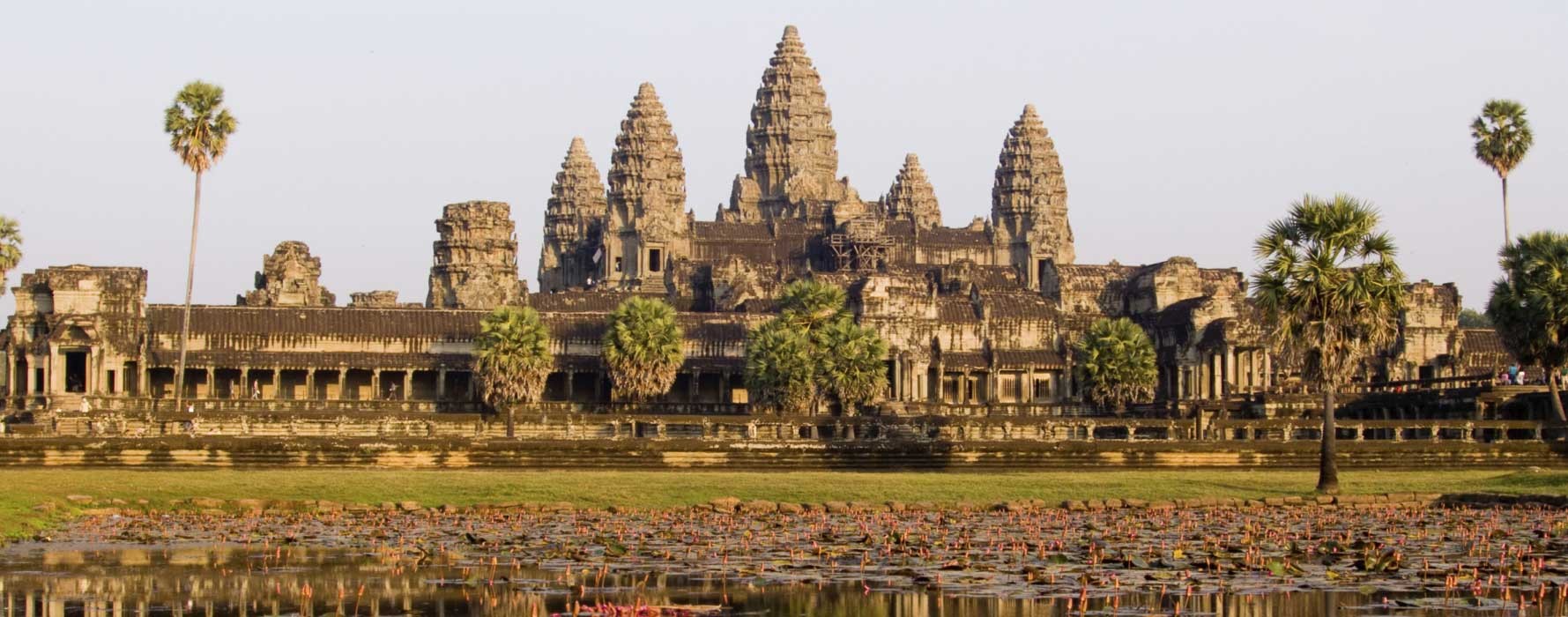 ប្រាសាទអង្គរវត្ត (Angkor Wat Temple)